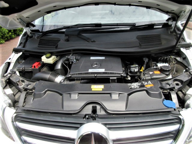 2017 Mercedes-Benz V220d AVANTGARDE Extra long diesel turbo