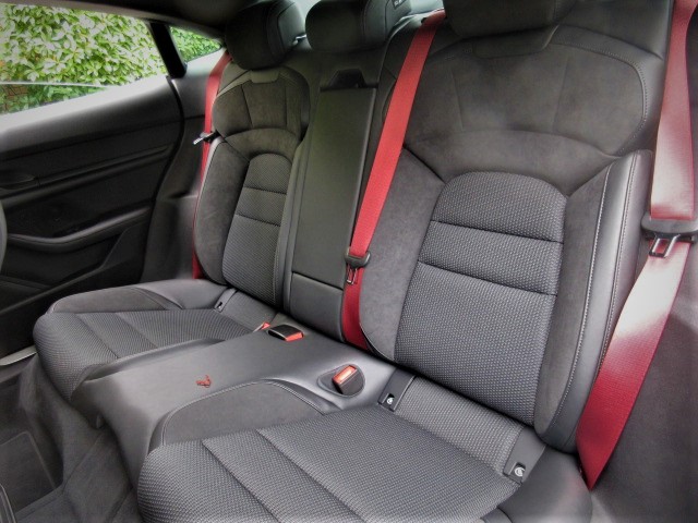2021 Porsche TAYCAN ４S   4 + 1 seat 4WD
