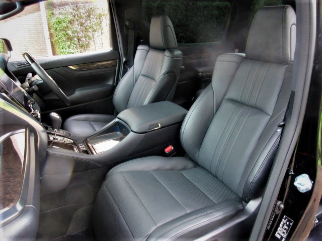 2020 Toyota Alphard 3.5 Executive Lounge S