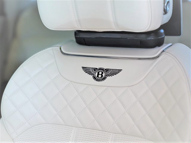 2018 Bentley BENTAYGA V8 4.0 4WD 2019 model