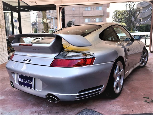 2003 Porsche 911 GT2 6MT