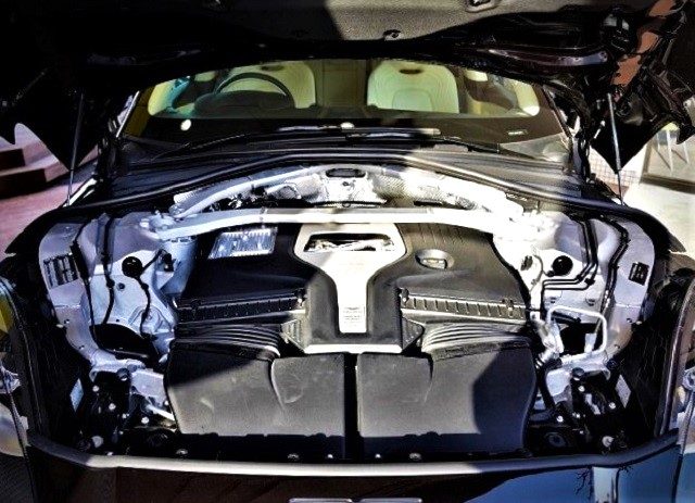 2021 Aston Martin DBX 4.0 4WD Exterior pack