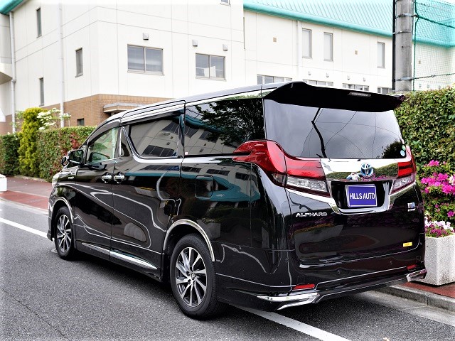 2016 Toyota Alphard hybrid 2.5 G F Package 4WD Modellista Aero