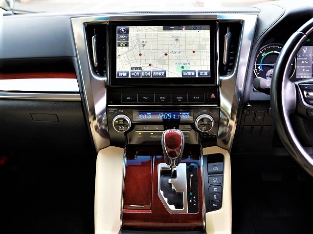2016 Toyota Alphard hybrid 2.5 G F Package 4WD Modellista Aero