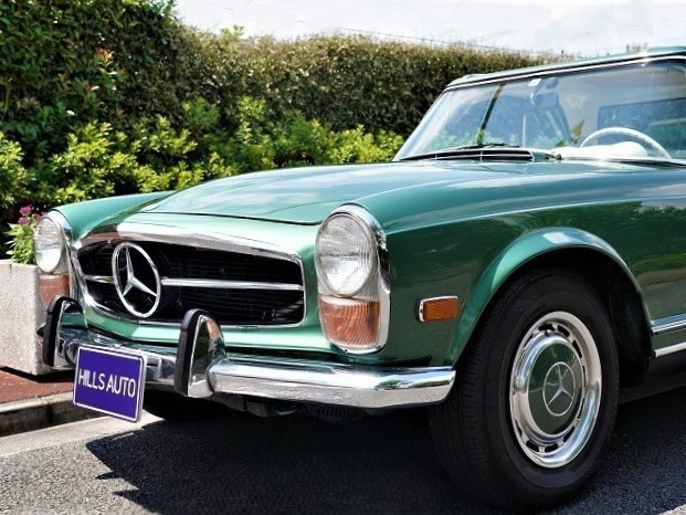 1970 Mercedes-Benz 280SL 4-speed MT