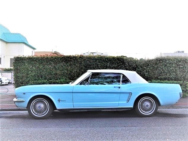 1965 Ford  mustang convertible  3-SPEED MT