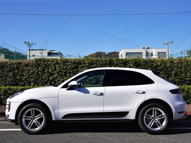 2020 Porsche Macan  PDK 4WD