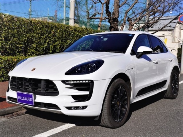 2016 Porsche Macan GTS PDK 4WD 2017 model