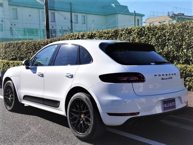 2016 Porsche Macan  GTS PDK 4WD  2017 model  Sports Chrono PKG