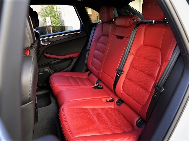 2016 Porsche Macan  GTS PDK 4WD  2017 model