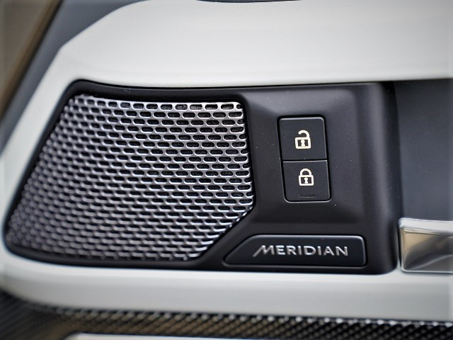 2021 Land Rover Defender 110 X Dynamic SE 3.0L D300 Diesel 4WD