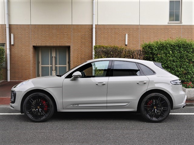2022 Porsche Macan GTS PDK 4WD
