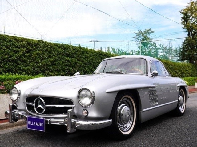 1994 Mercedes-Benz  300SL GULLWING VERSION