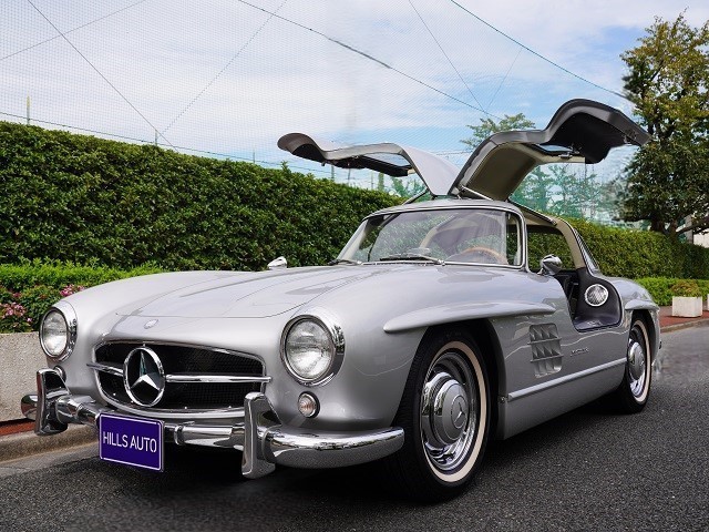 1994 Mercedes-Benz  300SL GULLWING VERSION