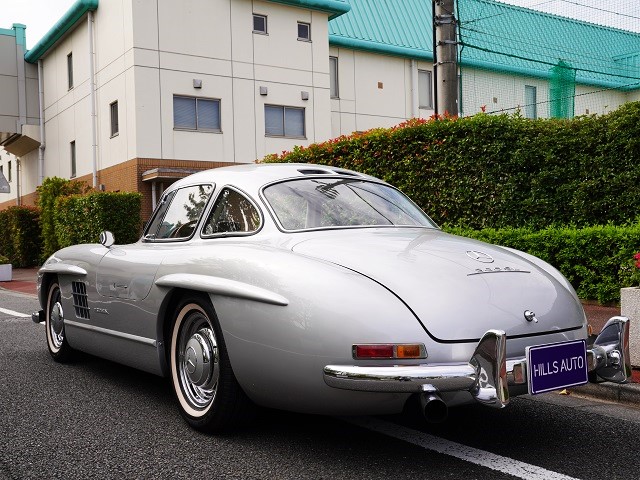 1994 Mercedes-Benz  300SL GULLWING VERSION