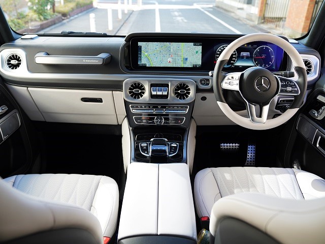 2022 Mercedes-Benz G400d edition magno white 4WD