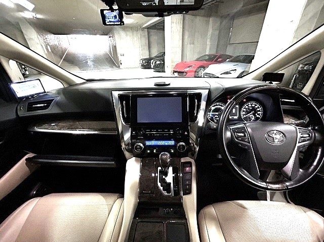 2019 Toyota Alphard Hybrid 2.5 executive lounge Royal Lounge SP E-Four 4WD
