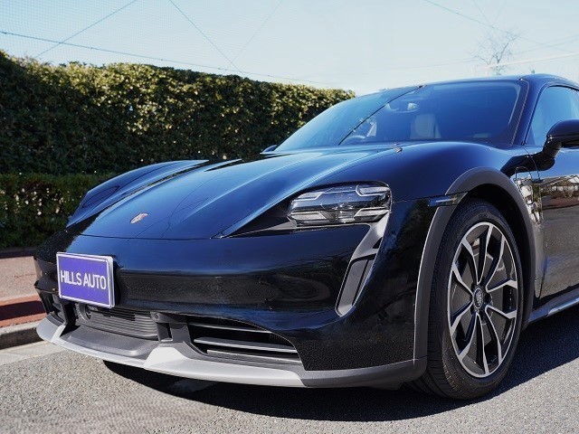 2023 Porsche Taycan Cross Turismo Turbo 4+1 seats 4WD