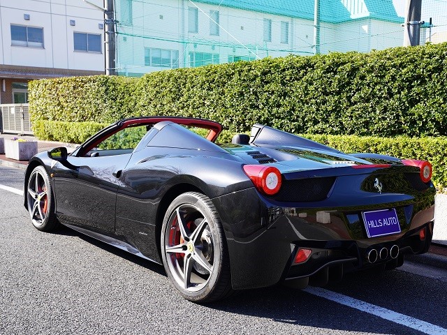 2013 Ferrari 458 Spider F1 DCT