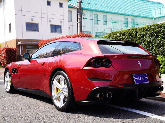 2018 Ferrari GTC4Lusso  6.3 4WD