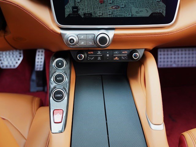 2018 Ferrari GTC4 Lusso  6.3 4WD