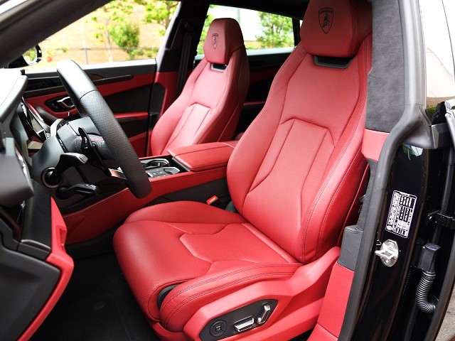 2023 Lamborghini Urus 4.0 4WD  