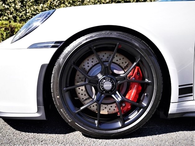 2023 Porsche 911 GT-3 MT