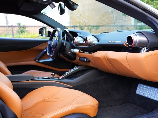 2019 Ferrari 812 Superfast  F1 DCT