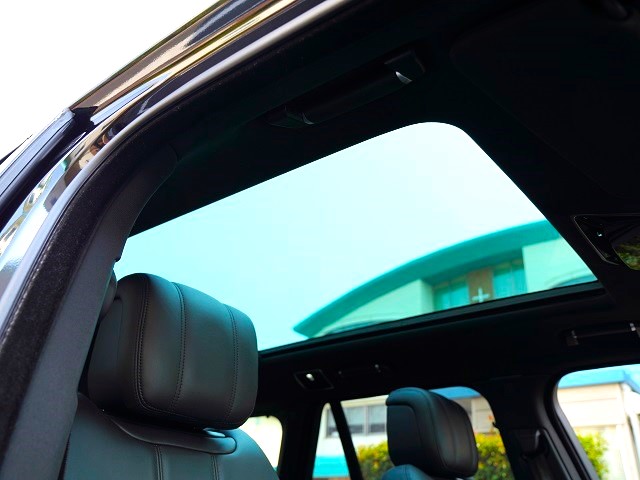 2021 Land Rover Range Rover SVO Design Edition 2021 4WD special edition 