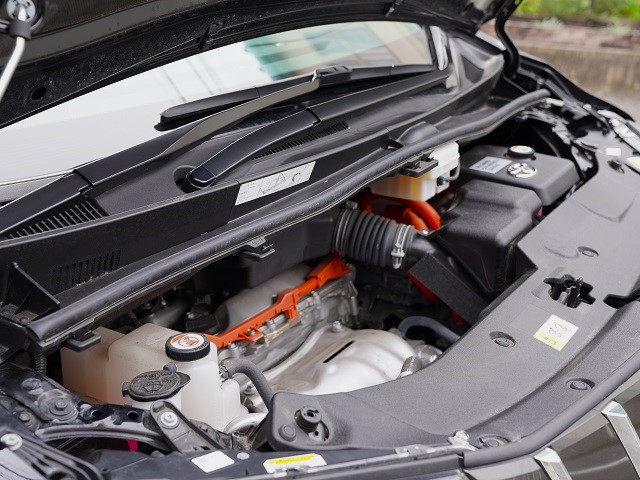 2023 Toyota Alphard Hybrid 2.5 Spacious Lounge E-Four 4WD Limited to 100 units