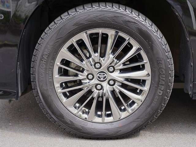 2023 Toyota Alphard Hybrid 2.5 Spacious Lounge E-Four 4WD Limited to 100 units