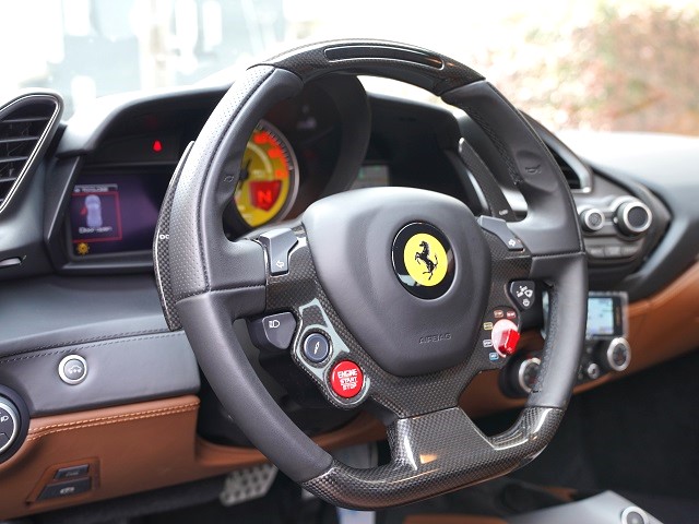 2017 Ferrari 488 GTB F1 DCT  F Lifter