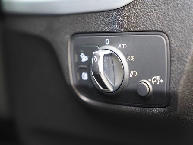 2020 Audi SQ2 2.0 4WD S-Line PKG
