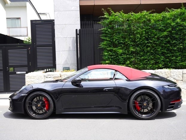 2023 Porsche 911 Carrera GTS Cabriolet PDK