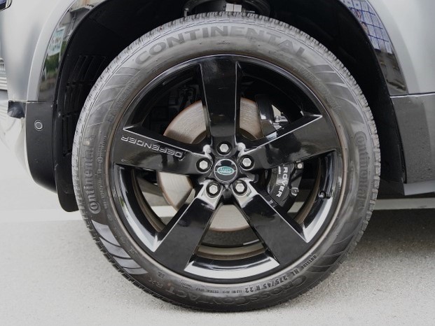 2024 Land Rover Defender 90 Carpathian Edition 5.0L P525 4WD