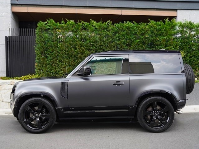 2024 Land Rover Defender 90 Carpathian Edition 5.0L P525 4WD