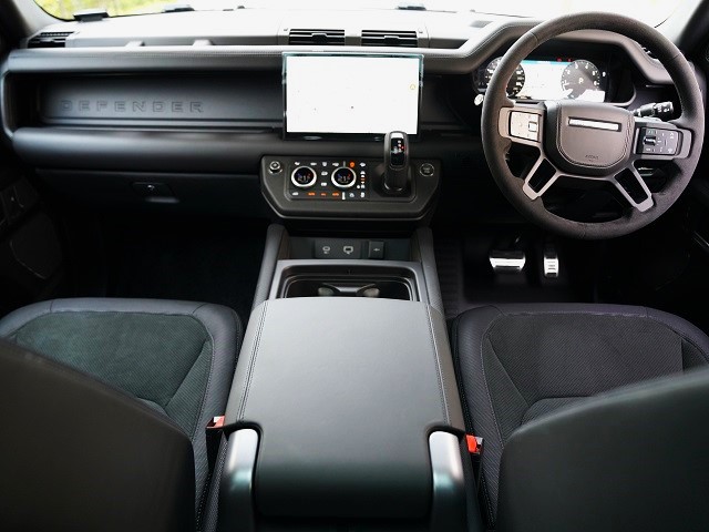 2024 Land Rover Defender 90 Carpathian Edition 5.0L P525 4WD