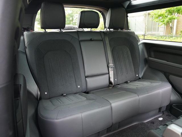 2024 Land Rover Defender 90 Carpathian Edition 5.0L P525 4WD