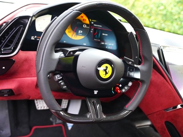 2024 Ferrari Rome  F1 DCT Daytona Seat