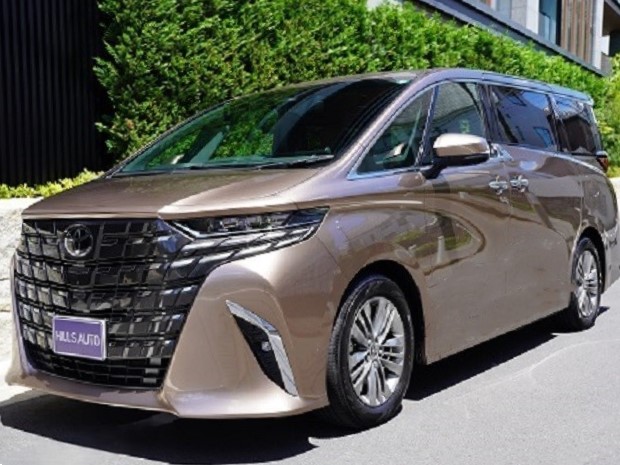 2024 Toyota Alphard Hybrid 2.5 Z Universal Step  Moonroof
