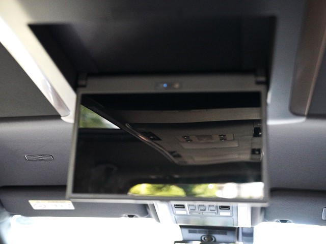 2024 Toyota Alphard Hybrid 2.5 Z Universal Step  Moonroof