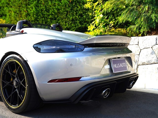 2025 Porsche 718 Spyder RS PDK Weissach PKG