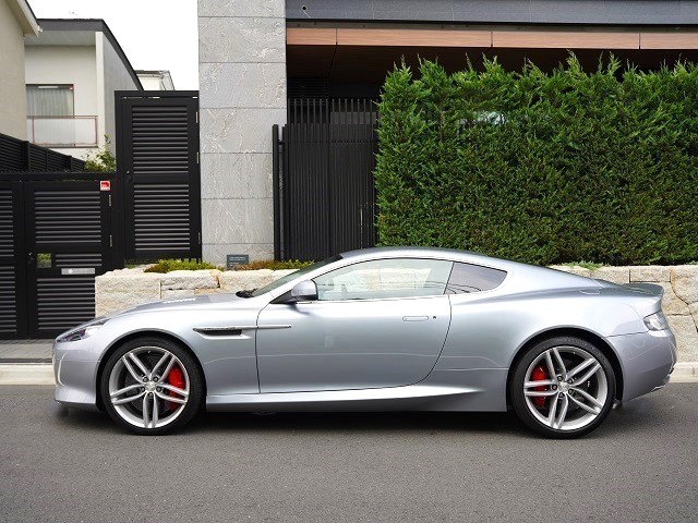 2014 Aston Martin DB9 Touchtronic 2 carbon ceramic brakes