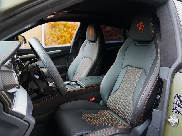 2024 Lamborghini Urus S 4WD