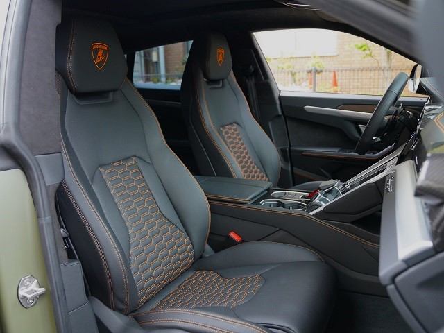 2024 Lamborghini Urus S 4WD