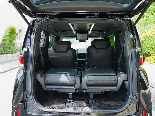 2024 Toyota  Vellfire Hybrid 2.5 Z Premier