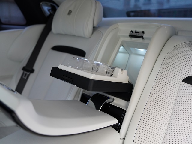 2023 Rolls-Royce Ghost Extended 4WD Rear Enter Starlight