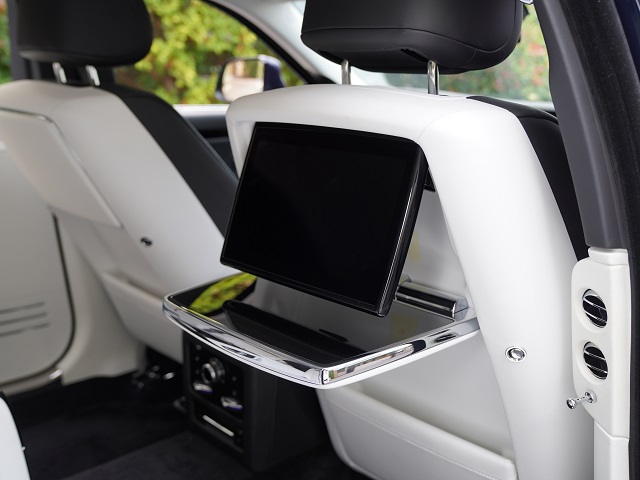 2023 Rolls-Royce Ghost Extended 4WD Rear Enter Starlight